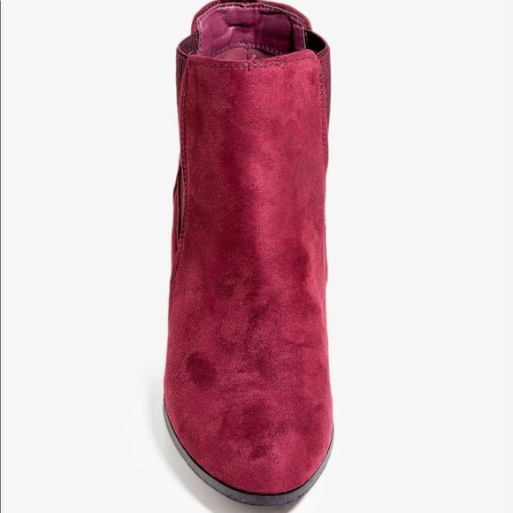 Casual Ankle Booties - Picture 4 of 4